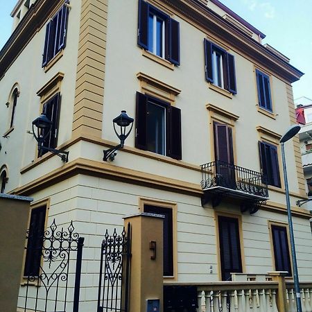 Suite Roma 1915 ภายนอก รูปภาพ